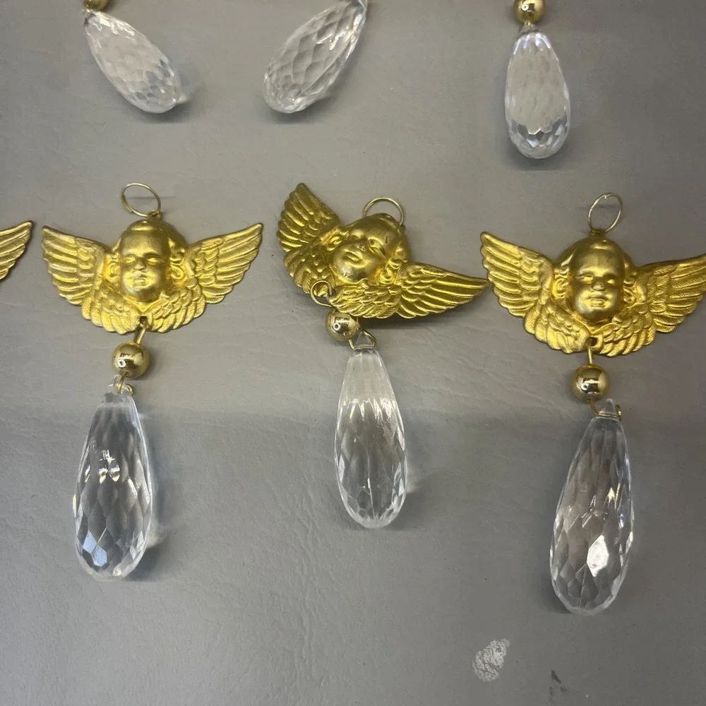 N/A gold tone